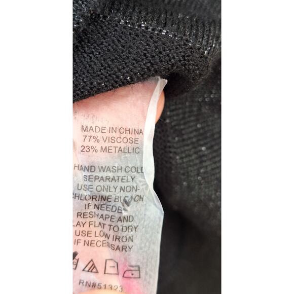 Vince Camuto Viscose Metallic Bell Sleeves Black Lightweight Sweater Size M - Picture 7 of 7